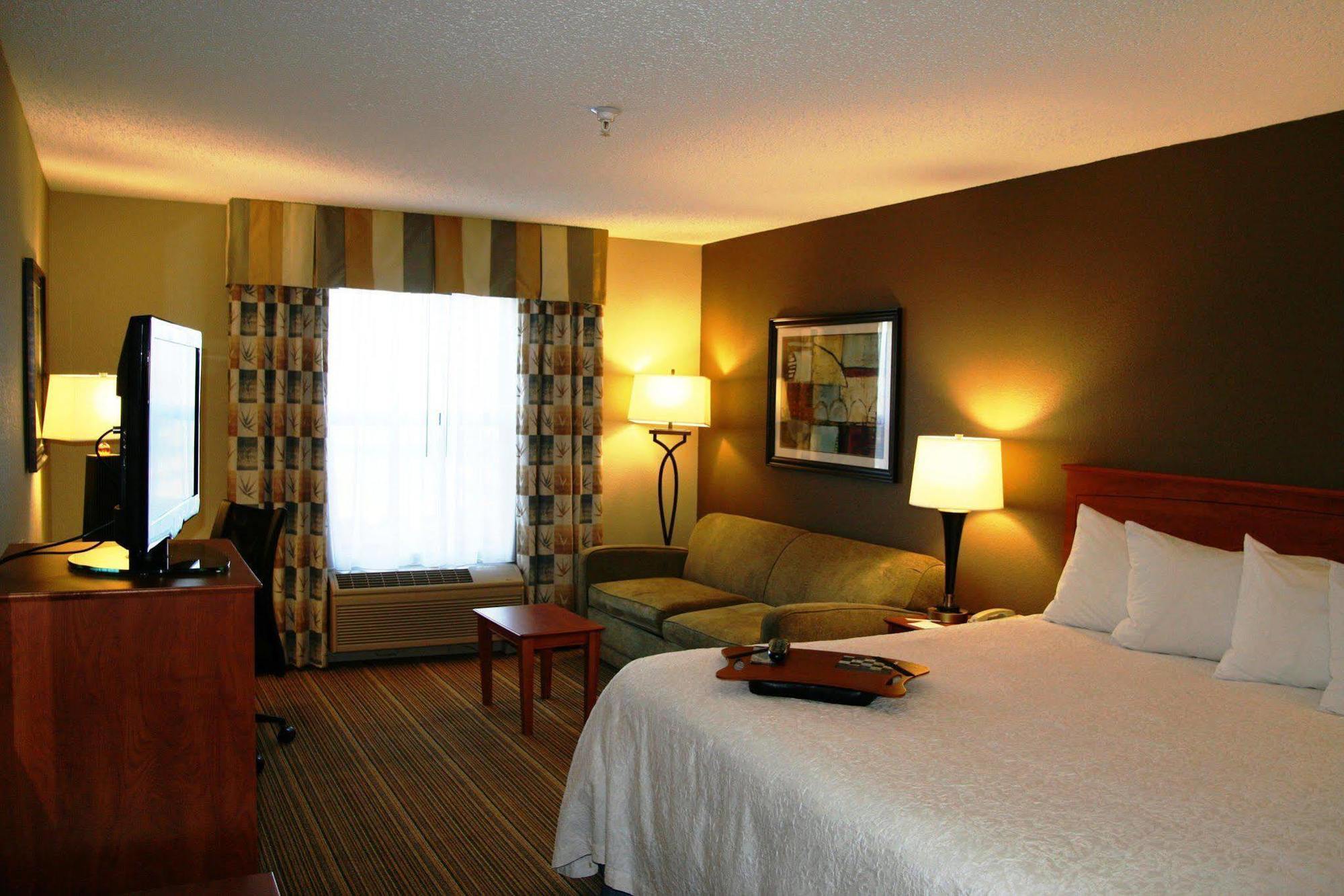 Hampton Inn Laporte La Porte Dış mekan fotoğraf